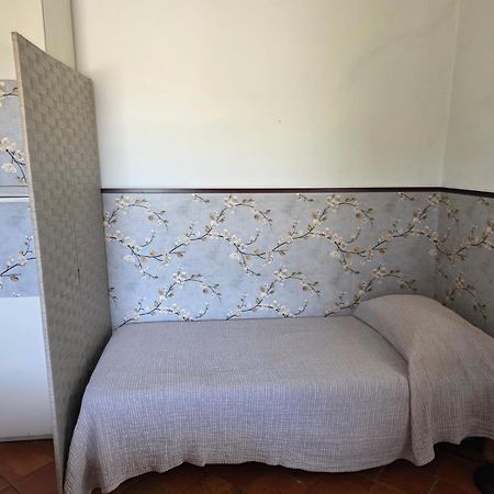 דירות אימפריה The Shell - New Interior Look But Same Old Charme 200Mt From The Sea With Garden And Parking Nearby מראה חיצוני תמונה